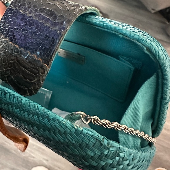 John Carlo snakeskin/woven Shoulder Bag/clutch with (teal, black, green) - Picture 2 of 6